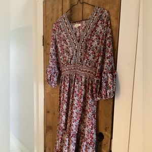 Max Studio balloon puff sleeve dress size small floral like new